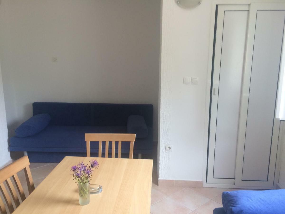 Studio Apartment Bosko Novalja Exterior photo